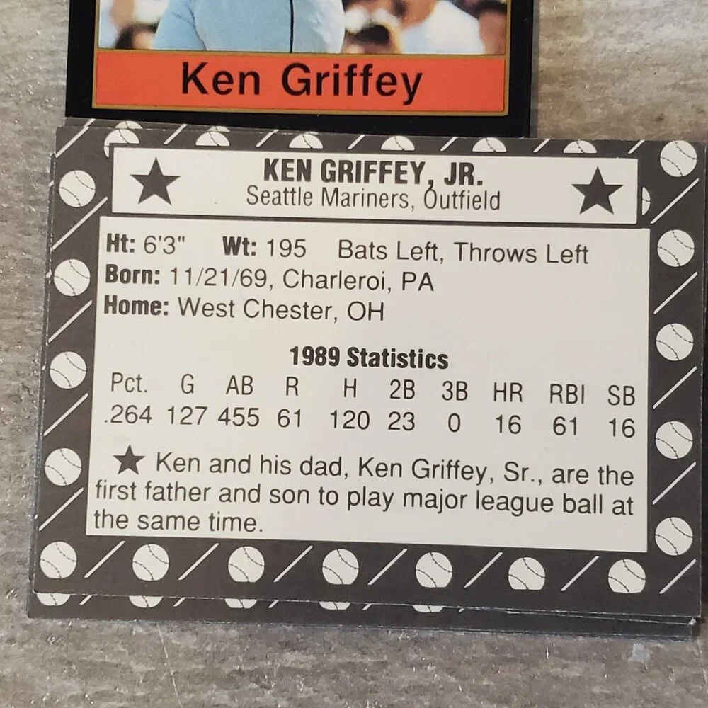 Lot Of 27 1990 91 Ken Griffey Jr‎ Mariners Baseball Cards NNO